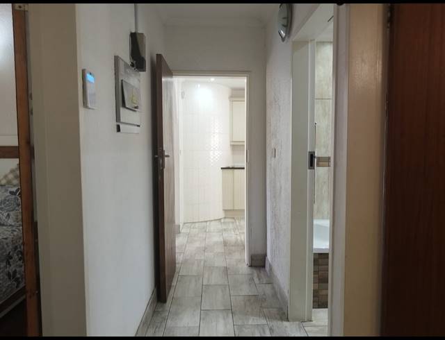 4 BEDROOM HOUSE FOR SALE IN VAN RIEBEECK PARK